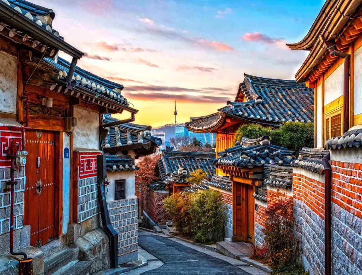 Bukchon Hanok Village, Seoul