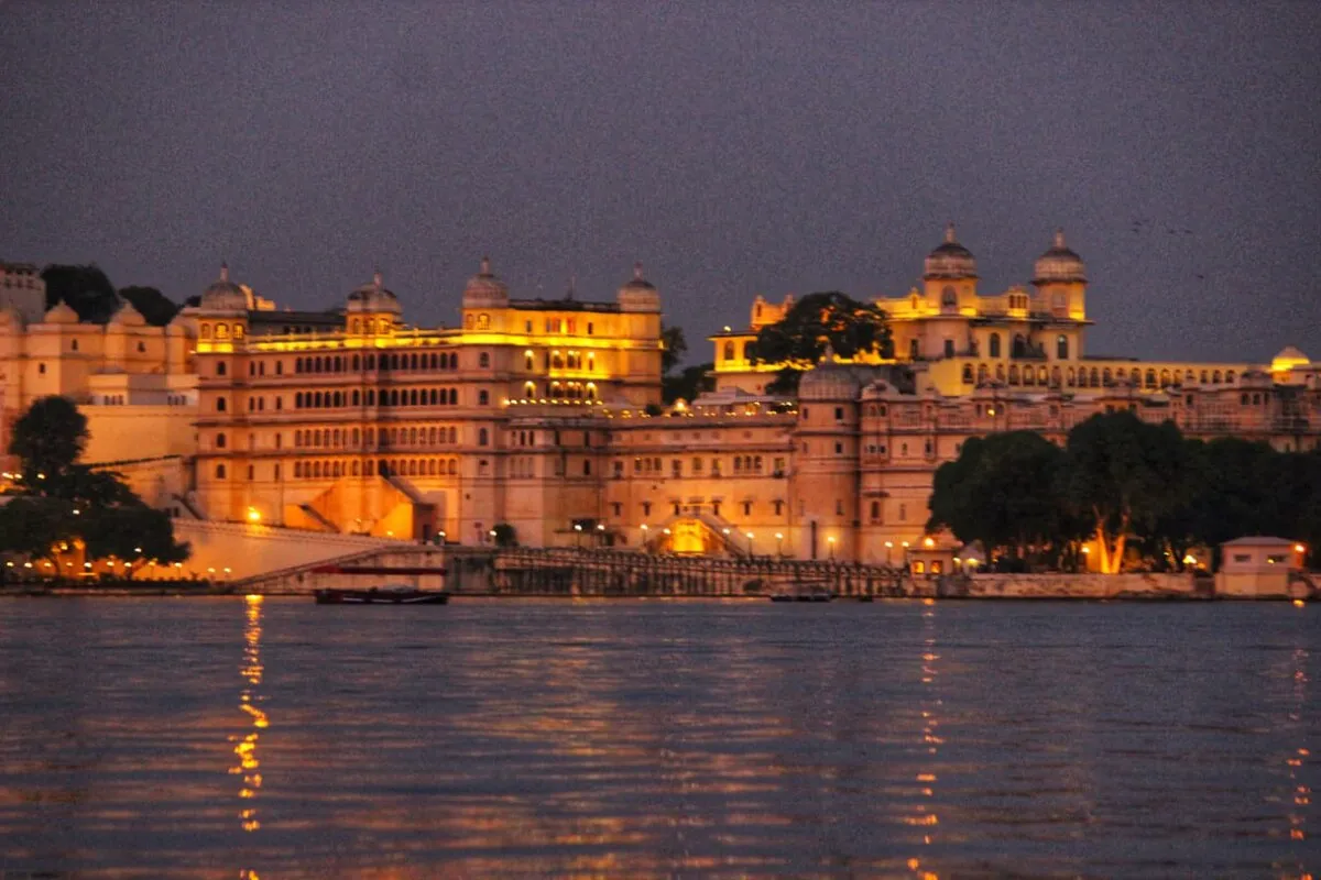 City Palace on Lake Pichola, Udaipur